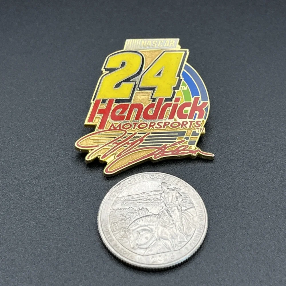 Jeff Gordon #24 NASCAR Hendrick‎ Motorsports Lapel Hat Pin
